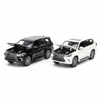 A product information graphic for a die-cast zinc alloy car mold, showing a black SUV and a white SUV model kit with dimensions, package size, parts count, and feature callouts on a white background.